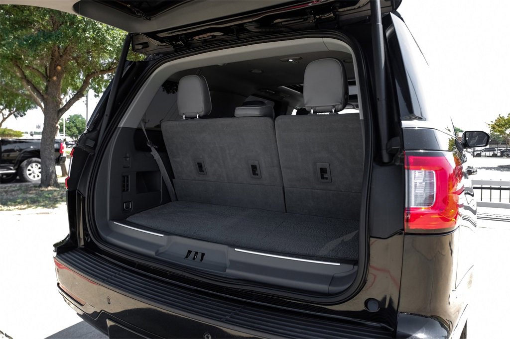 Used 2019 Lincoln Navigator Reserve image 60