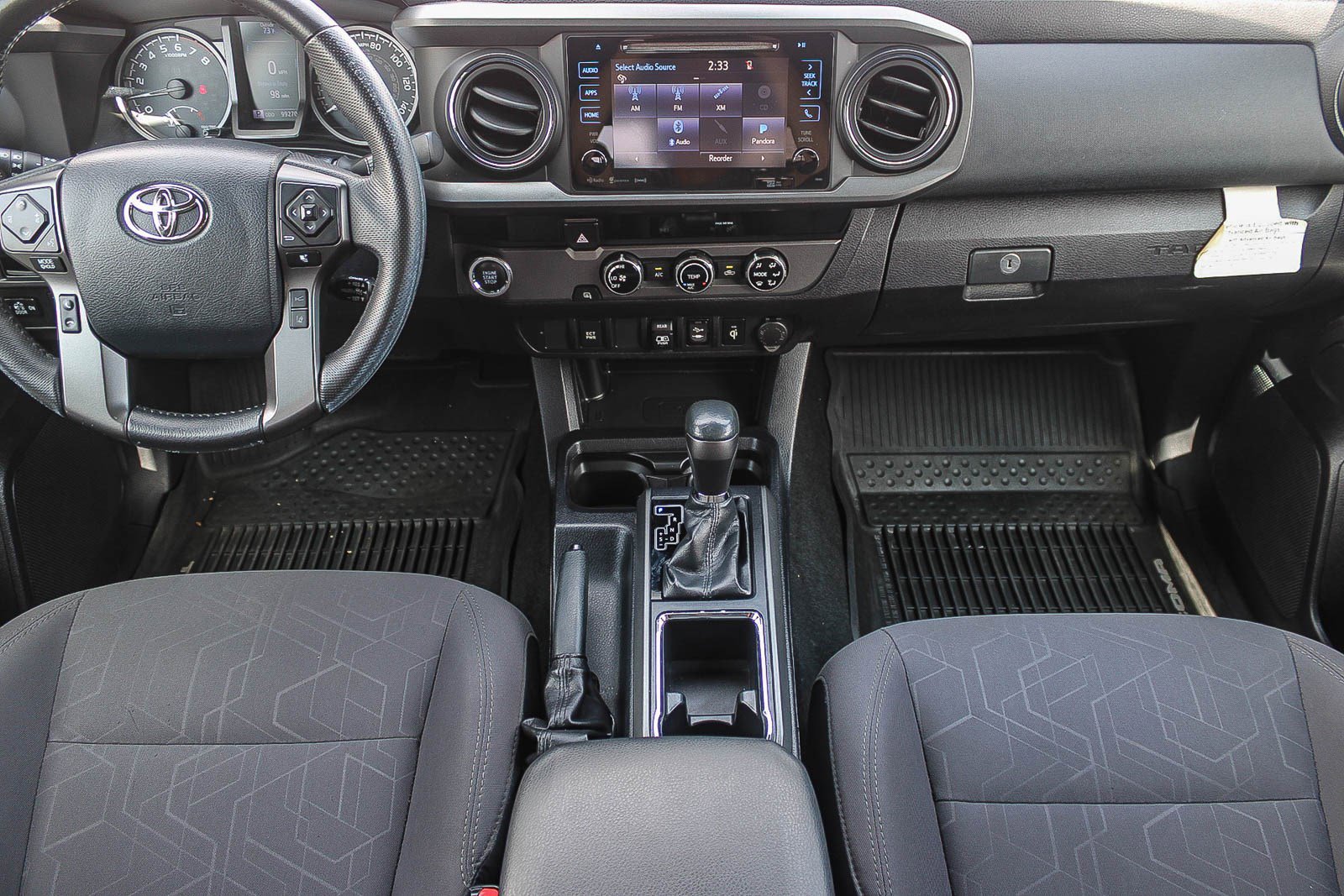 Used 2018 Toyota Tacoma TRD Off-Road RWD image 13