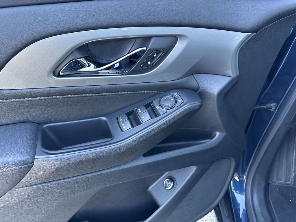 Certified 2022 Chevrolet Traverse LT image 16