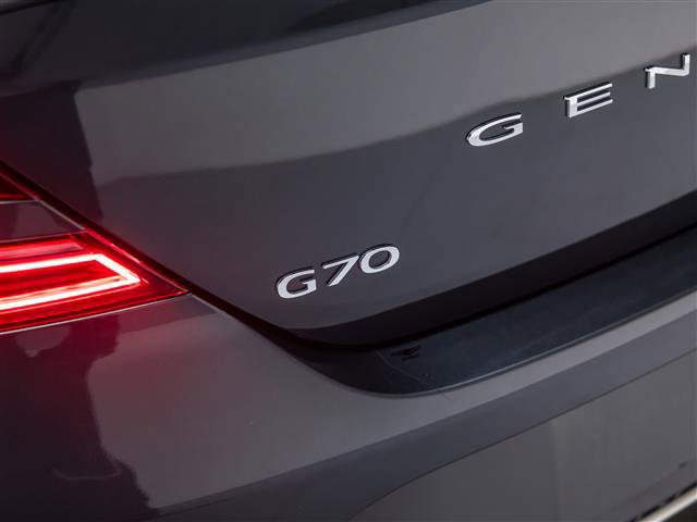 Used 2023 Genesis G70 2.0T RWD image 15