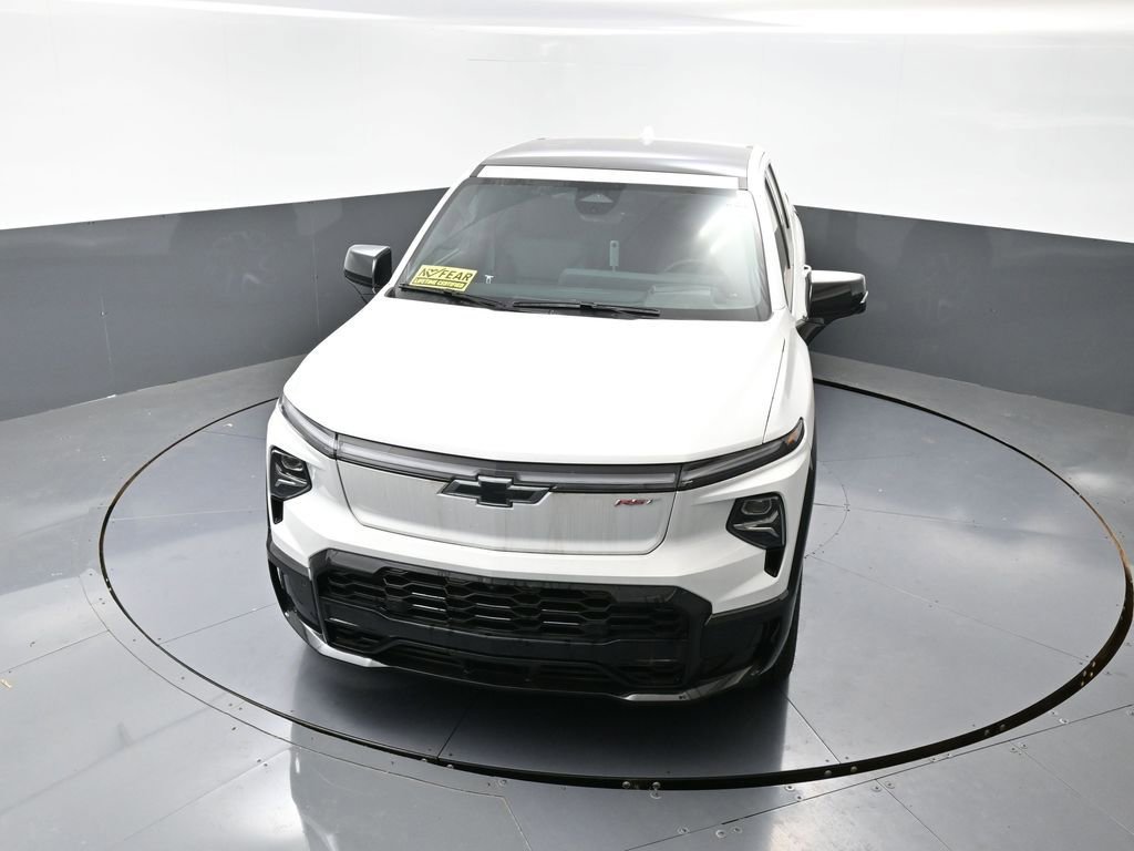 New 2025 Chevrolet Silverado EV RST image 40