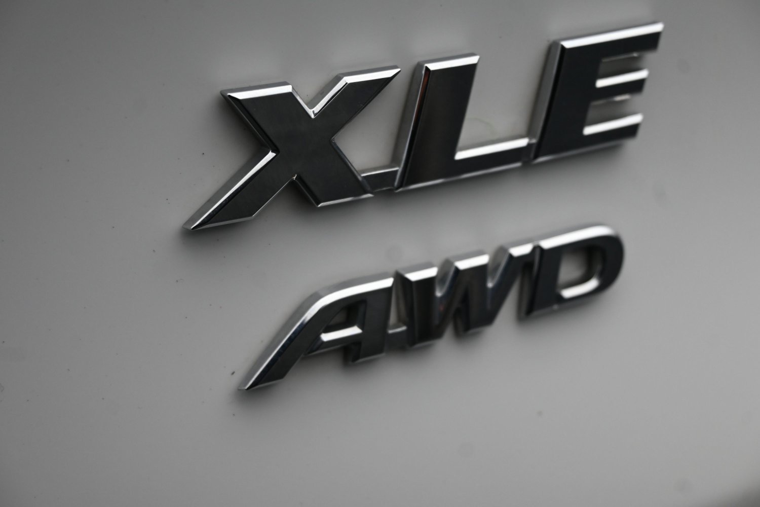 Used 2025 Toyota RAV4 XLE AWD/4WD image 30