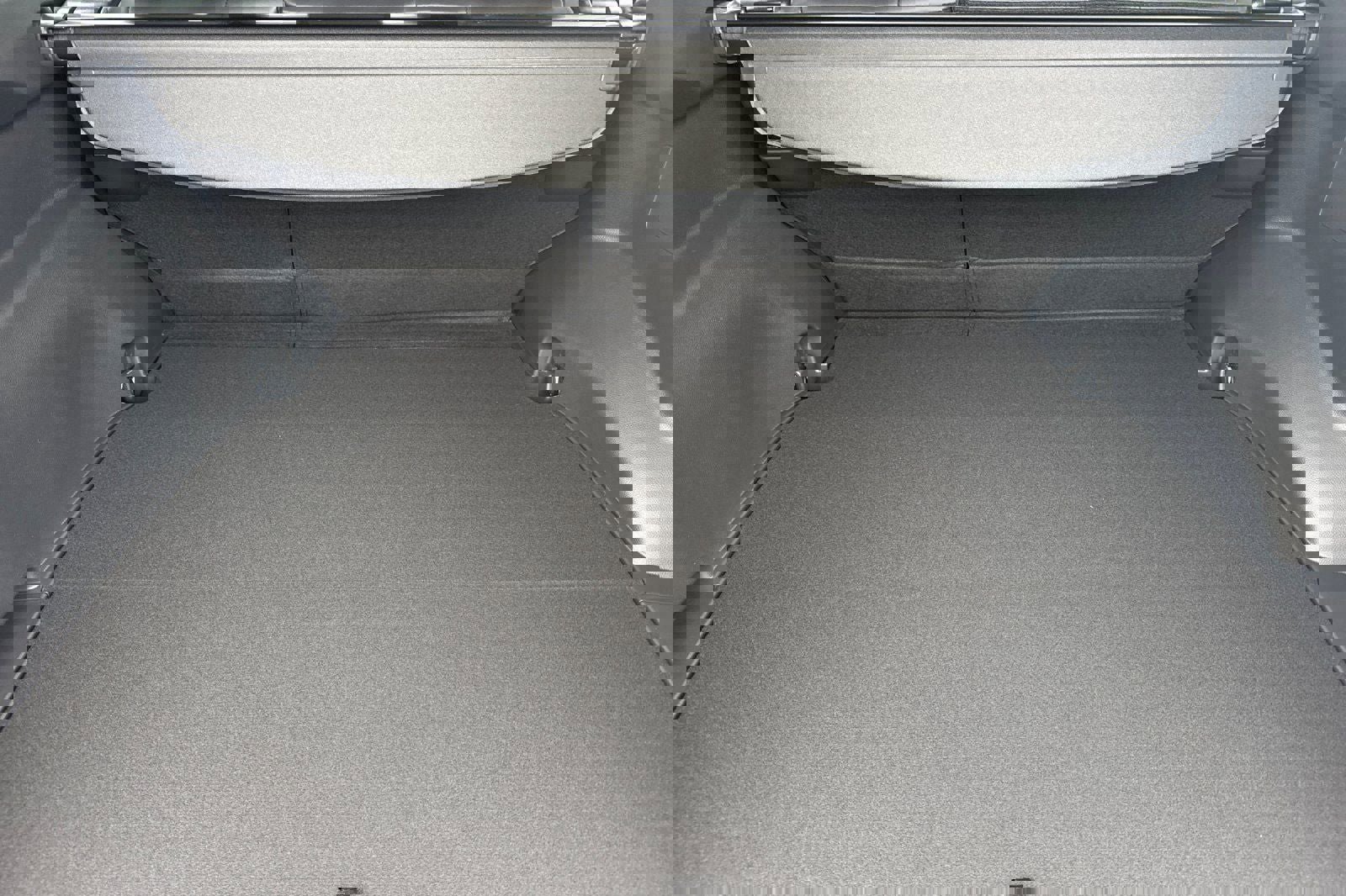 New 2025 Toyota RAV4 XSE image 18