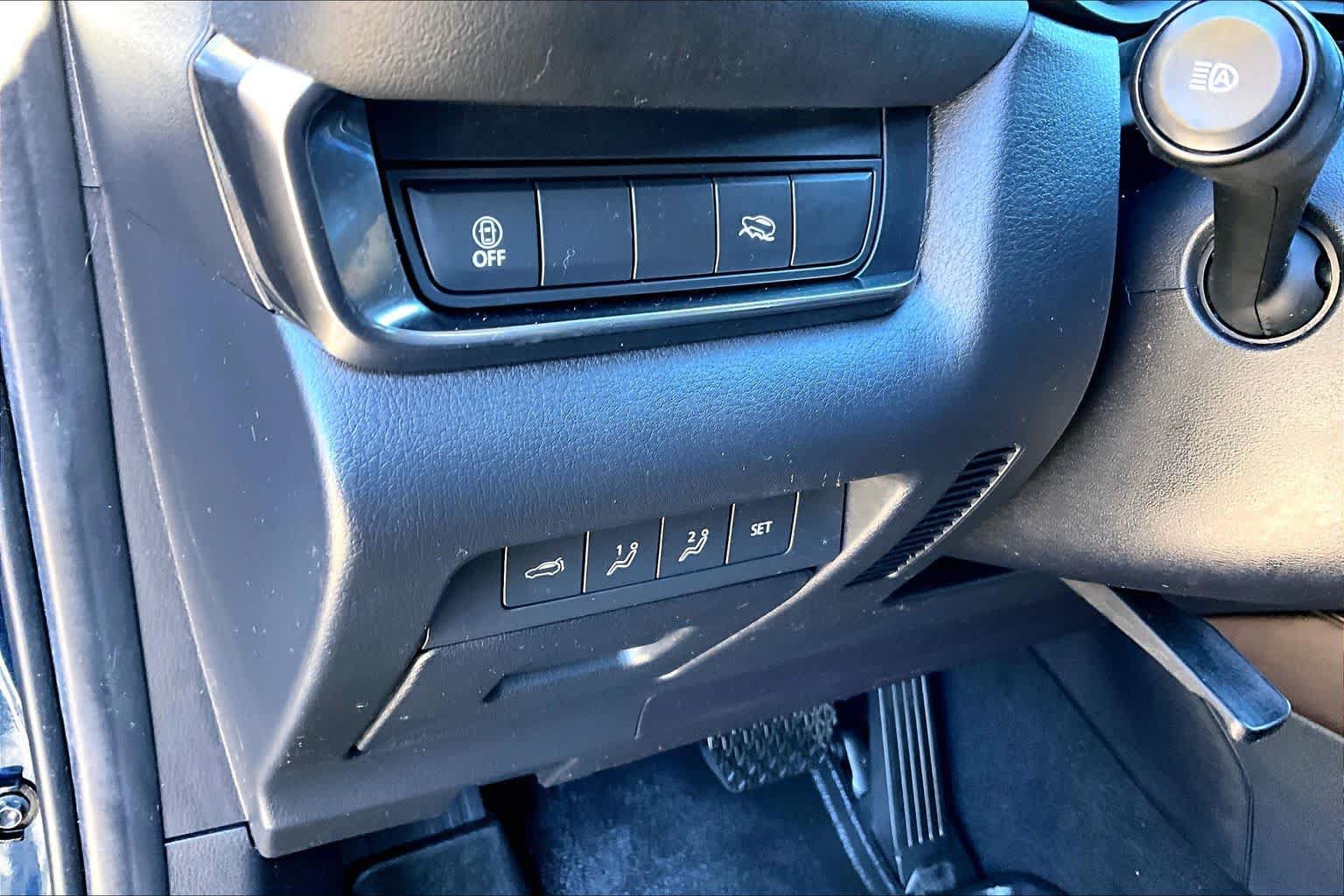 Used 2021 MAZDA CX-30 AWD 2.5 S w/ Premium Package image 33