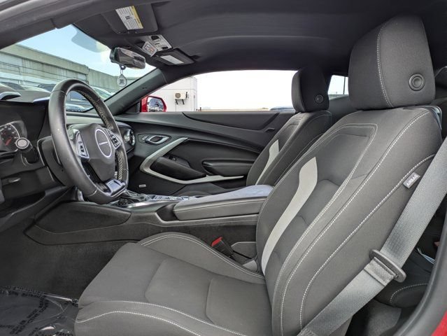Used 2022 Chevrolet Camaro LT RWD image 21