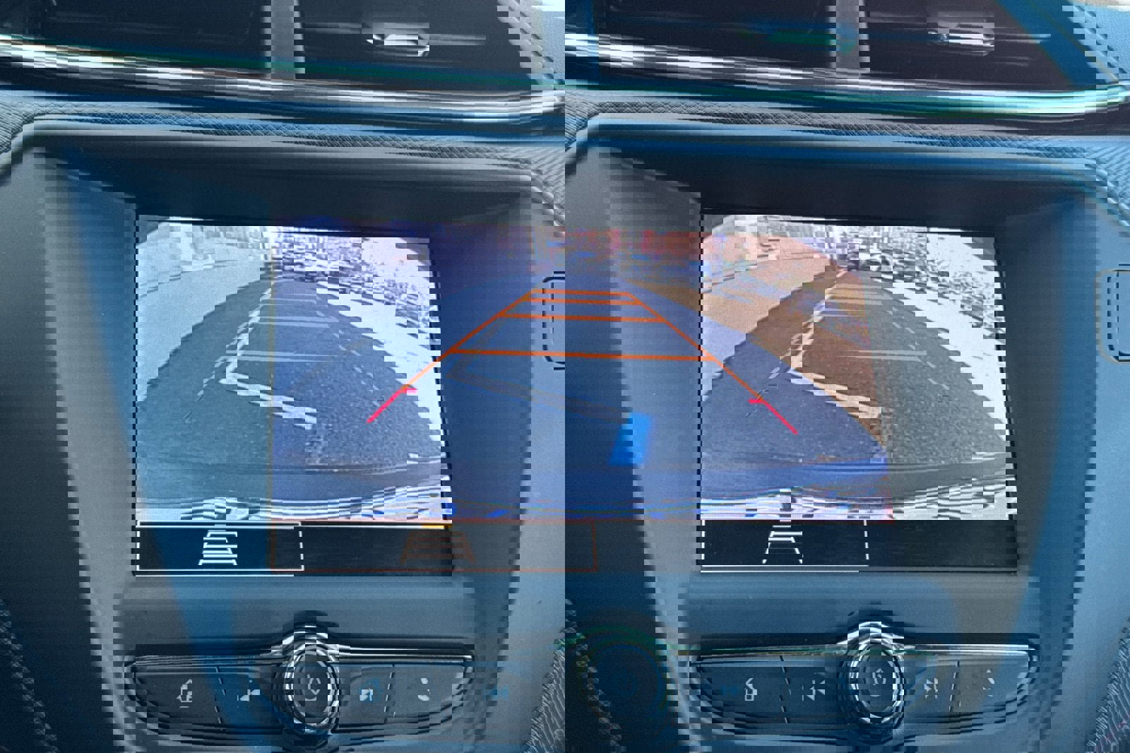 Used 2023 Chevrolet TrailBlazer RS image 16