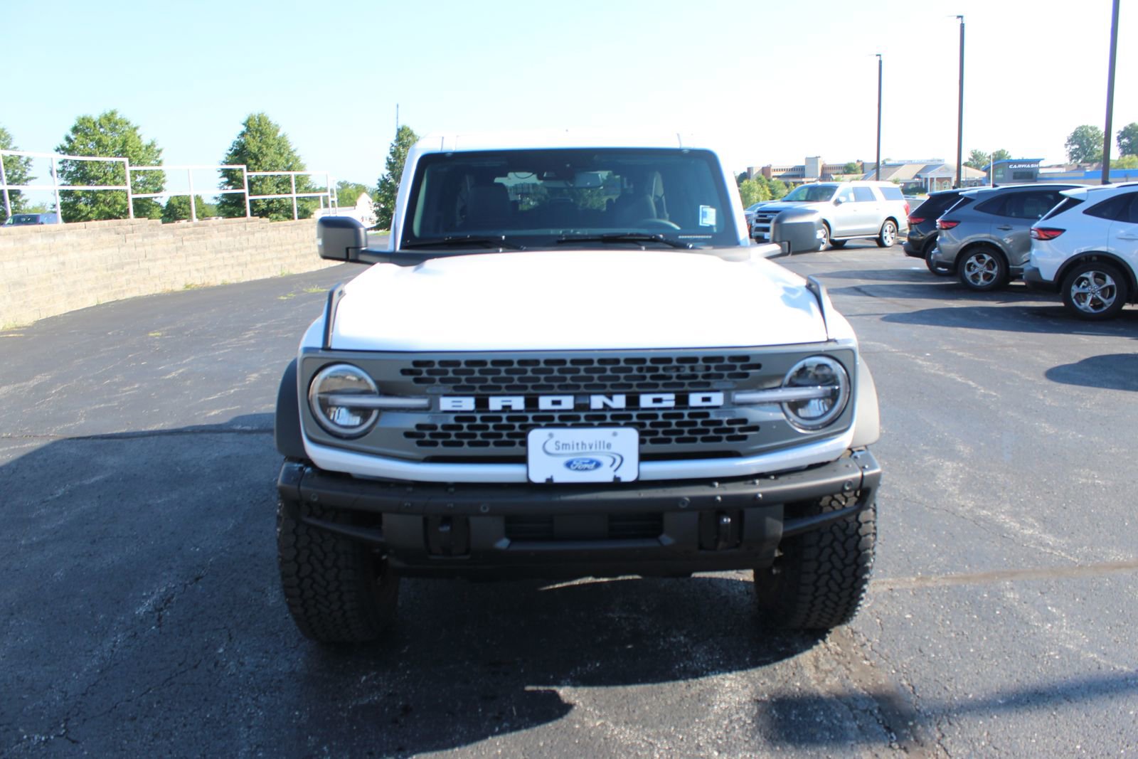 New 2025 Ford Bronco Badlands image 3