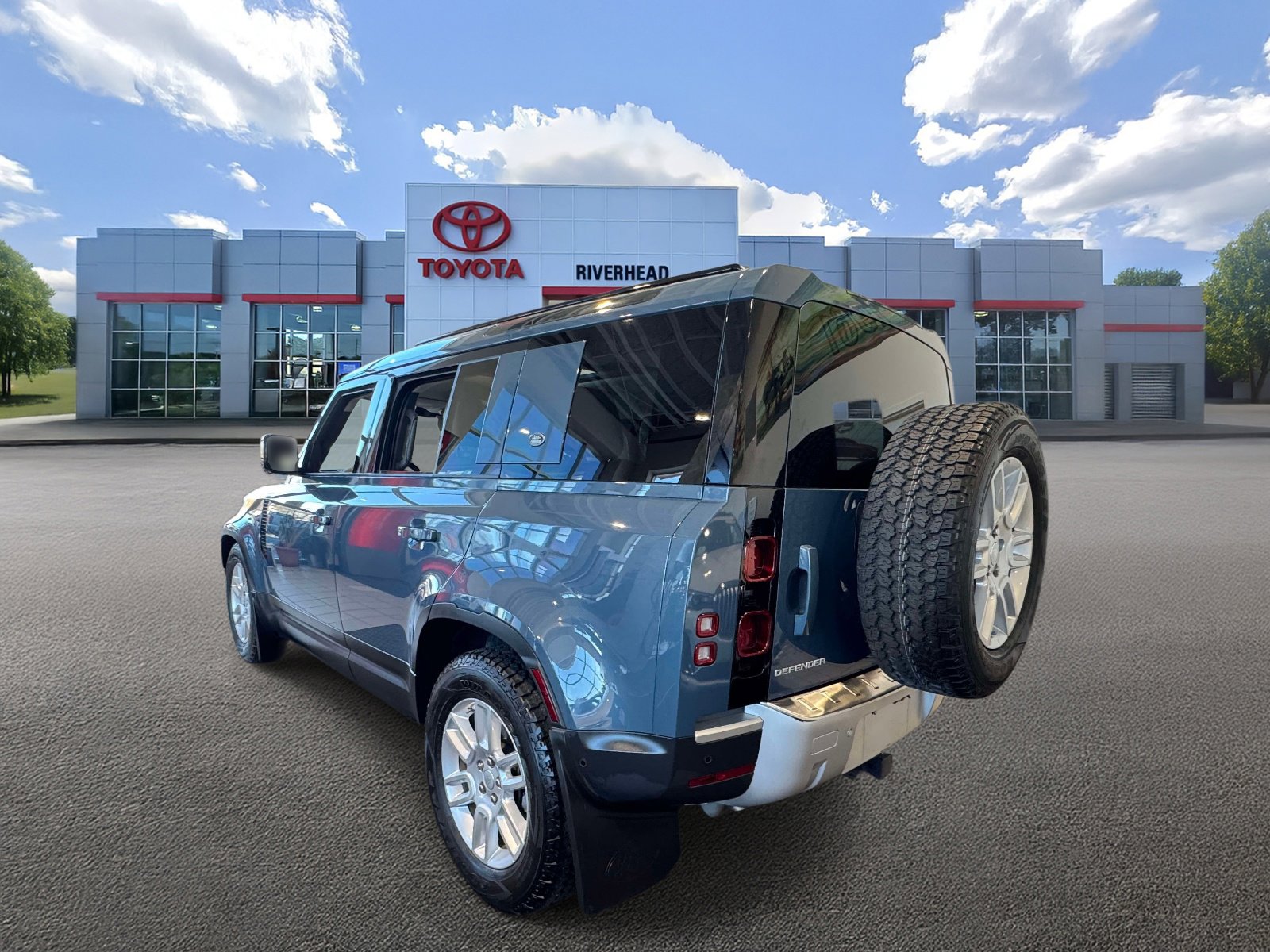 Used 2021 Land Rover Defender 110 S image 4