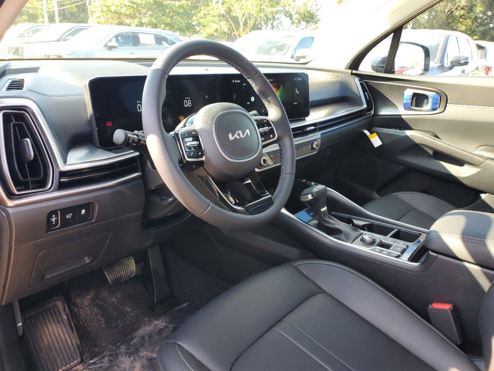 New 2025 Kia Sorento EX w/ Panoramic Sunroof Package image 12