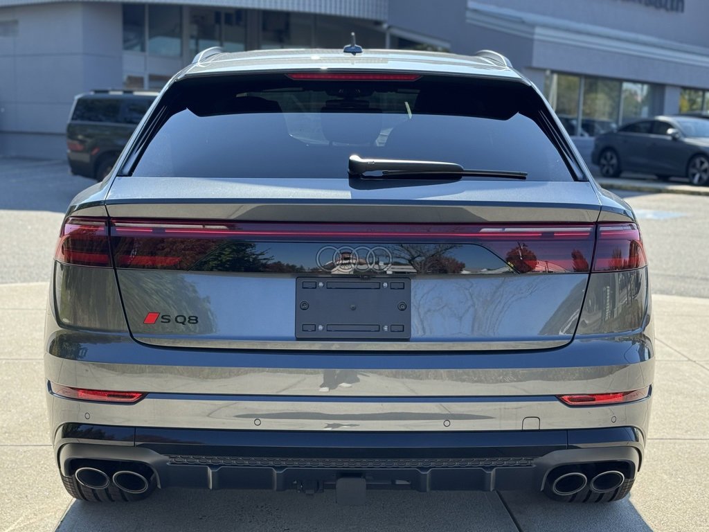 New 2026 Audi SQ8 Premium Plus image 10