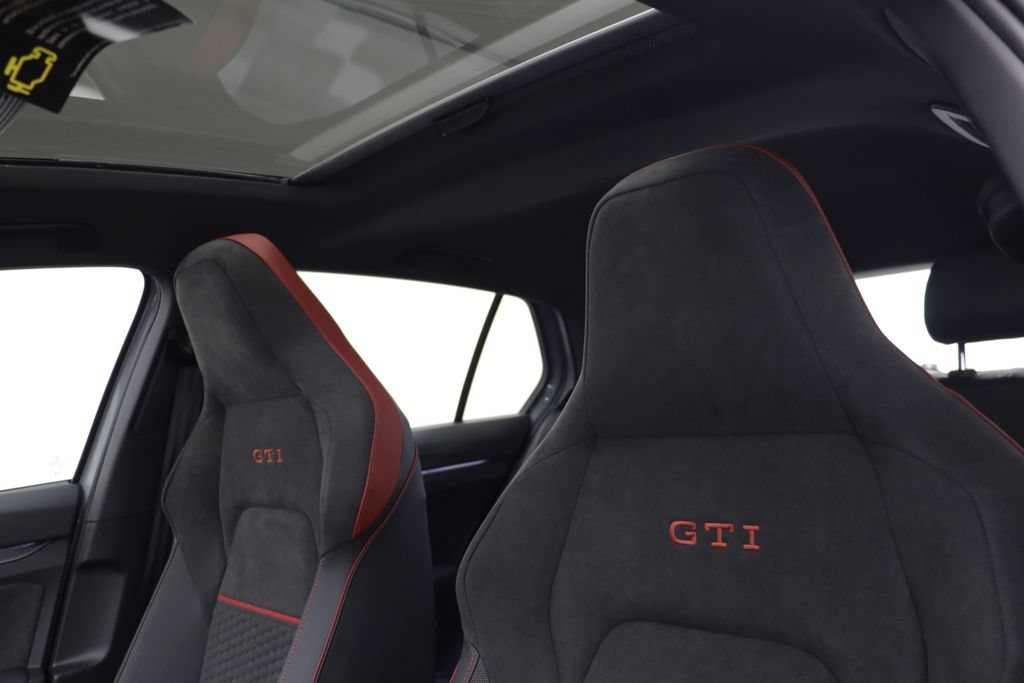 New 2026 Volkswagen GTI SE FWD image 13
