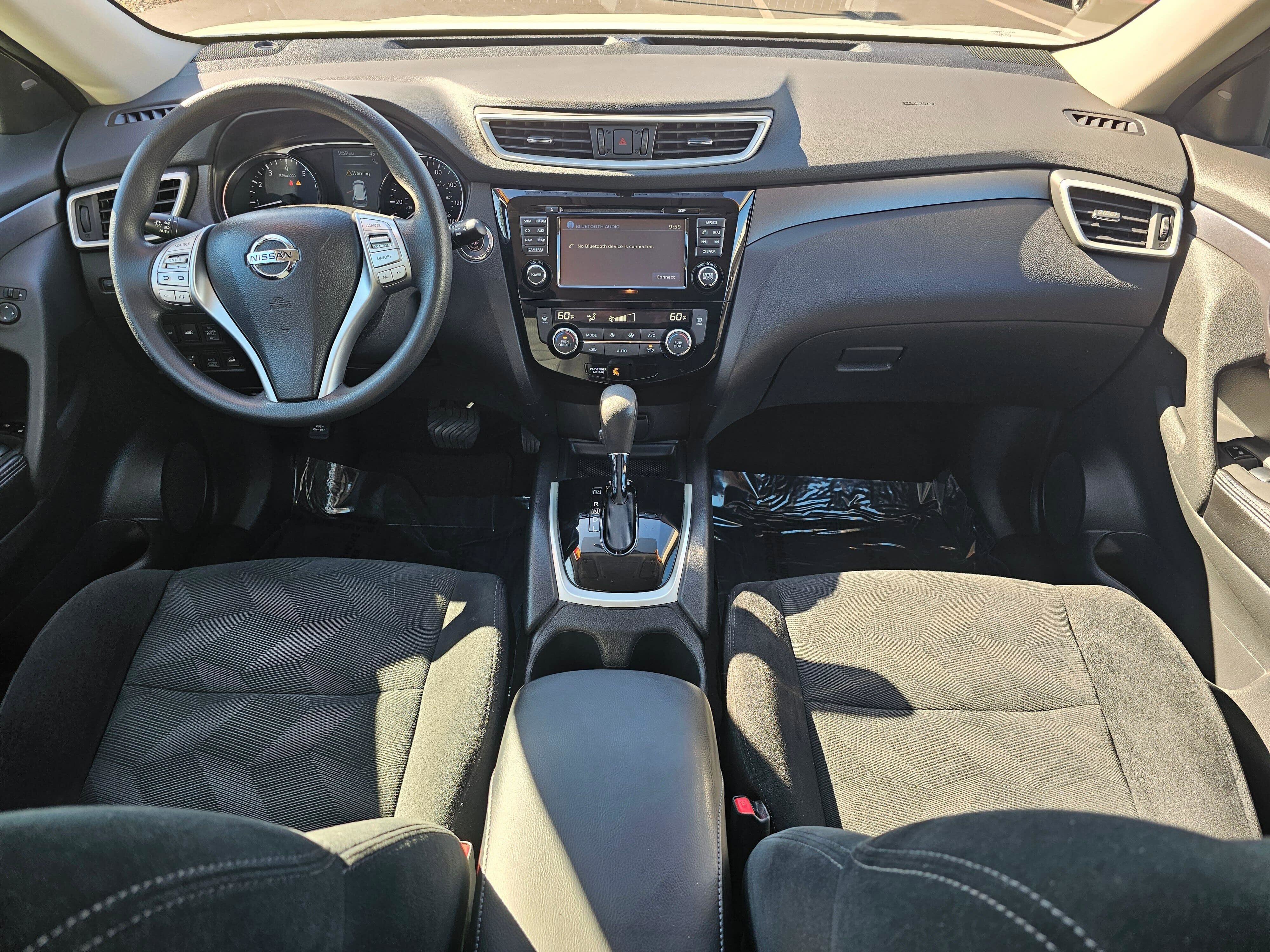Used 2016 Nissan Rogue SV w/ SV Premium Package AWD/4WD image 15