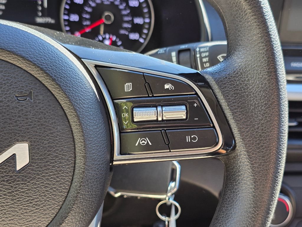 Certified 2024 Kia Forte LXS w/ LXS Technology Package FWD image 30