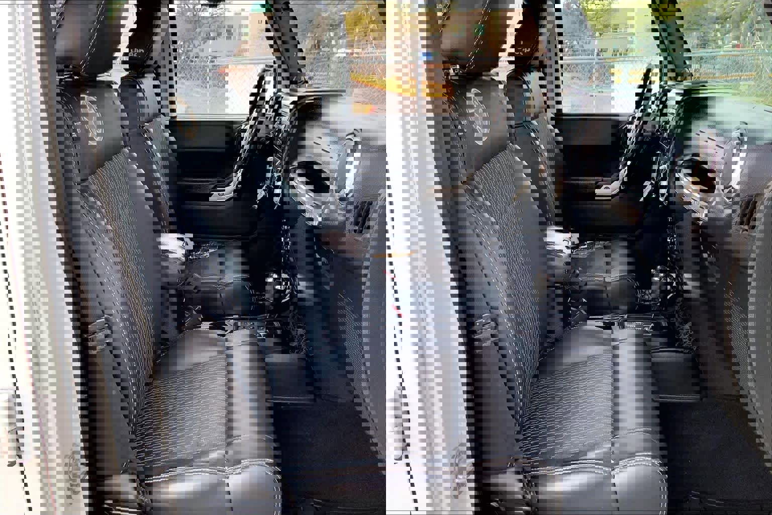 Used 2012 Jeep Wrangler Freedom Edition image 9