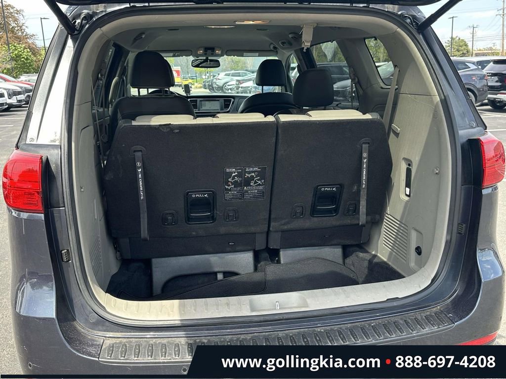Used 2015 Kia Sedona SX FWD image 9