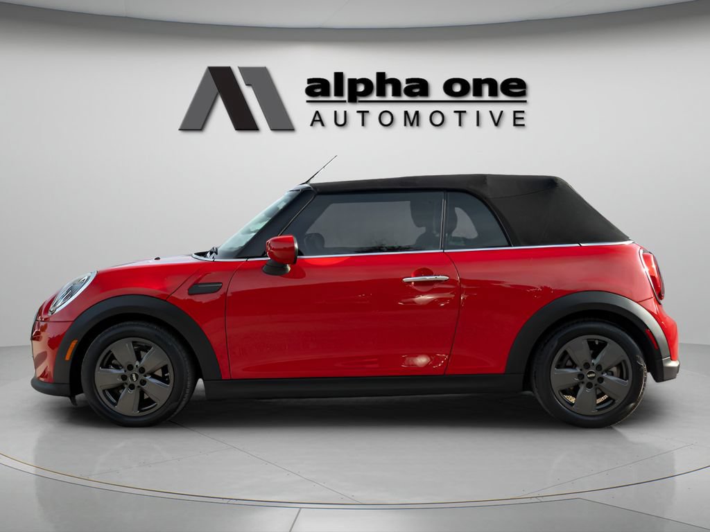 Used 2024 MINI Cooper Convertible FWD image 11