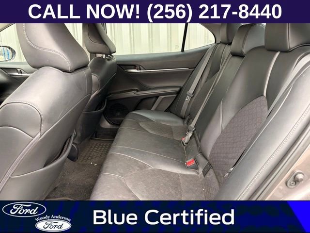 Used 2022 Toyota Camry XSE image 8