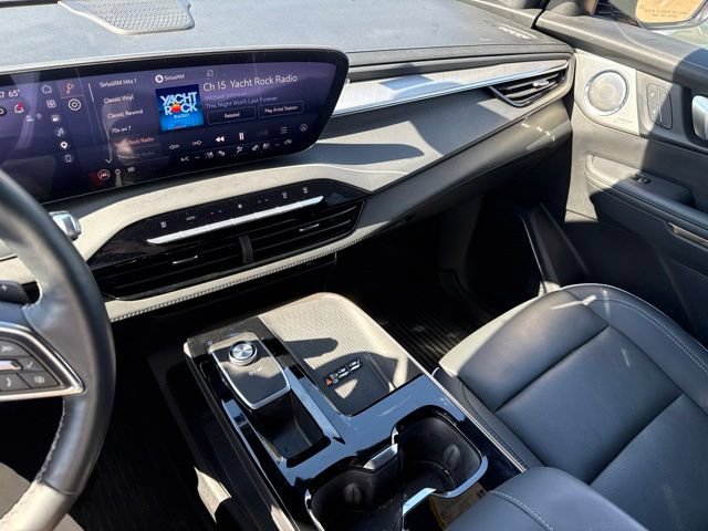 Used 2026 Buick Enclave Avenir w/ Super Cruise Package AWD/4WD image 18