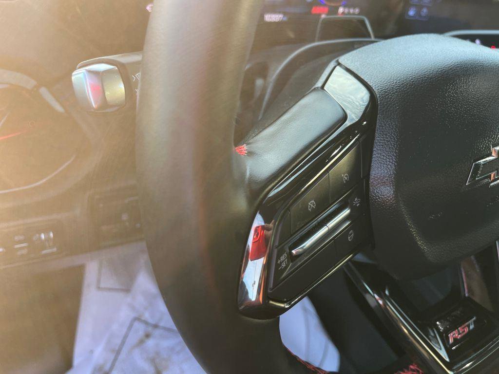 Used 2025 Chevrolet Silverado EV RST image 11