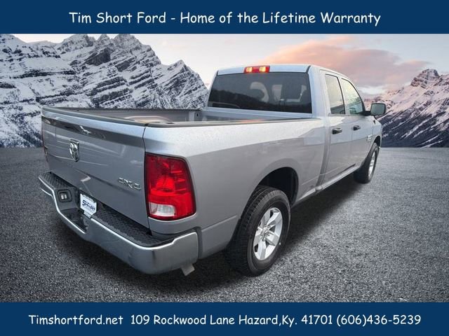 Used 2024 RAM 1500 Classic SLT image 7