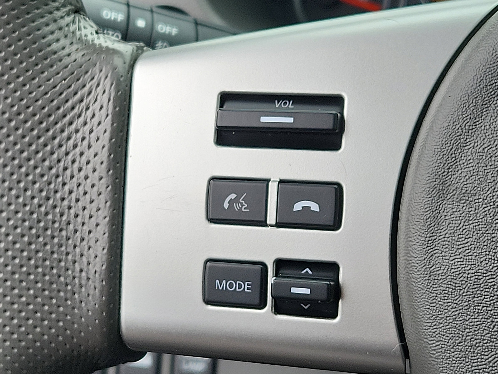 Used 2019 Nissan Frontier SL image 21