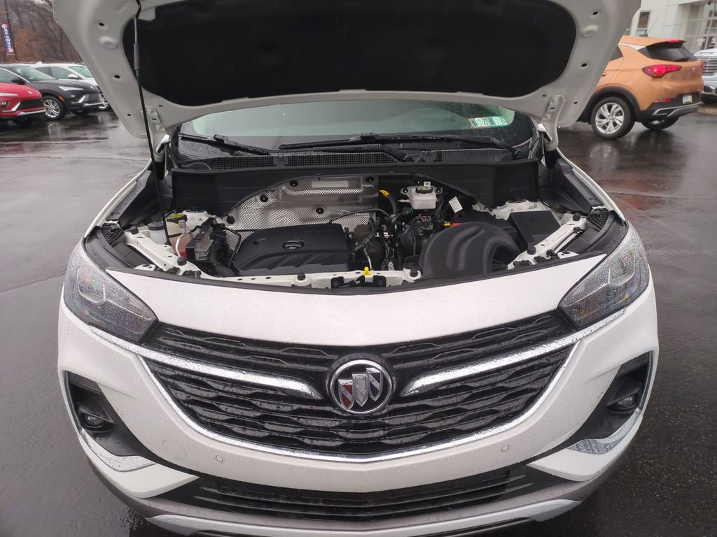 Certified 2022 Buick Encore GX Essence w/ Advanced Technology Package AWD/4WD image 17