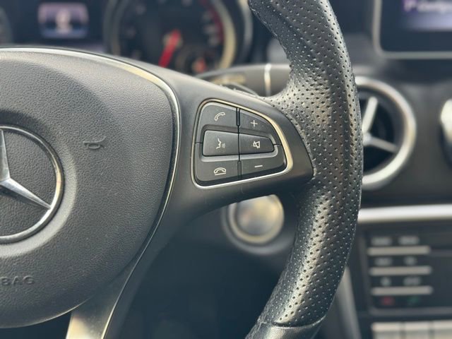 Used 2019 Mercedes-Benz GLA 250 4MATIC image 26