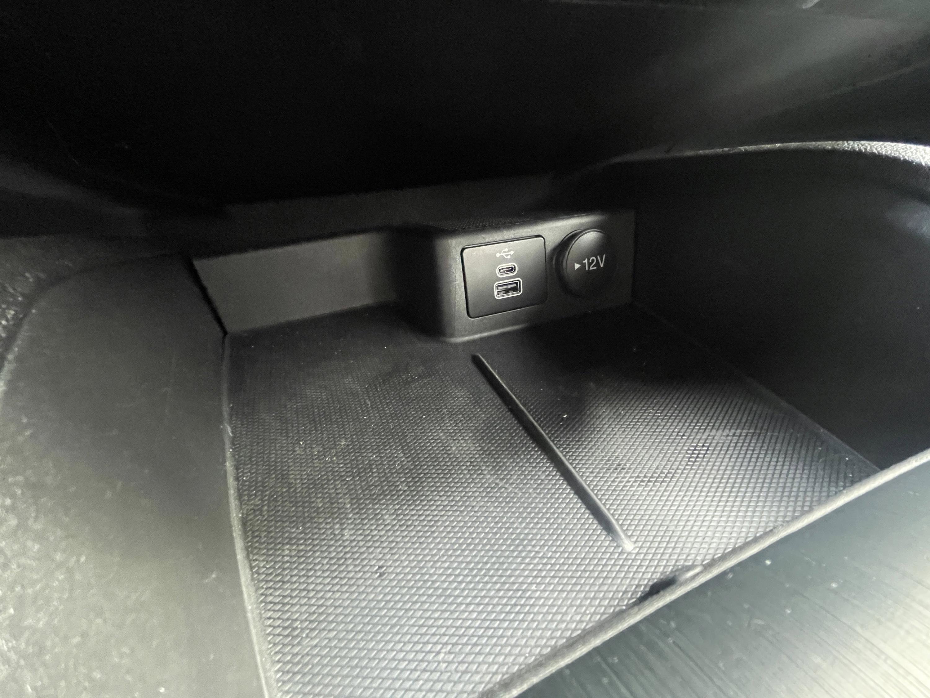 Used 2024 Ford Escape ST-Line w/ Tech Pack #1 image 17