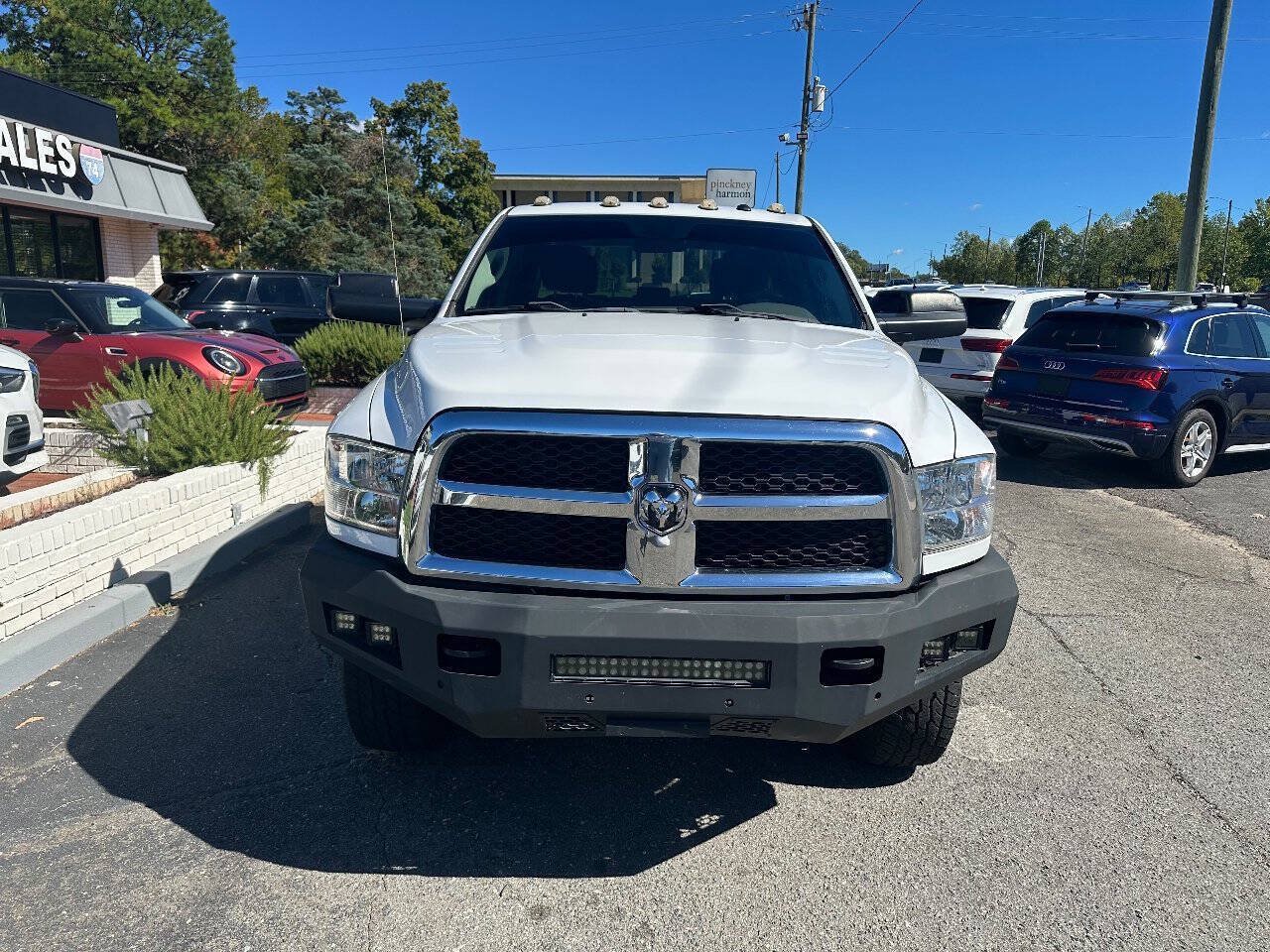 Used 2017 RAM 2500 Tradesman w/ Chrome Appearance Group AWD/4WD image 6