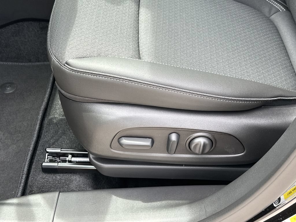 New 2026 Buick Encore GX Preferred w/ Comfort Package FWD image 14