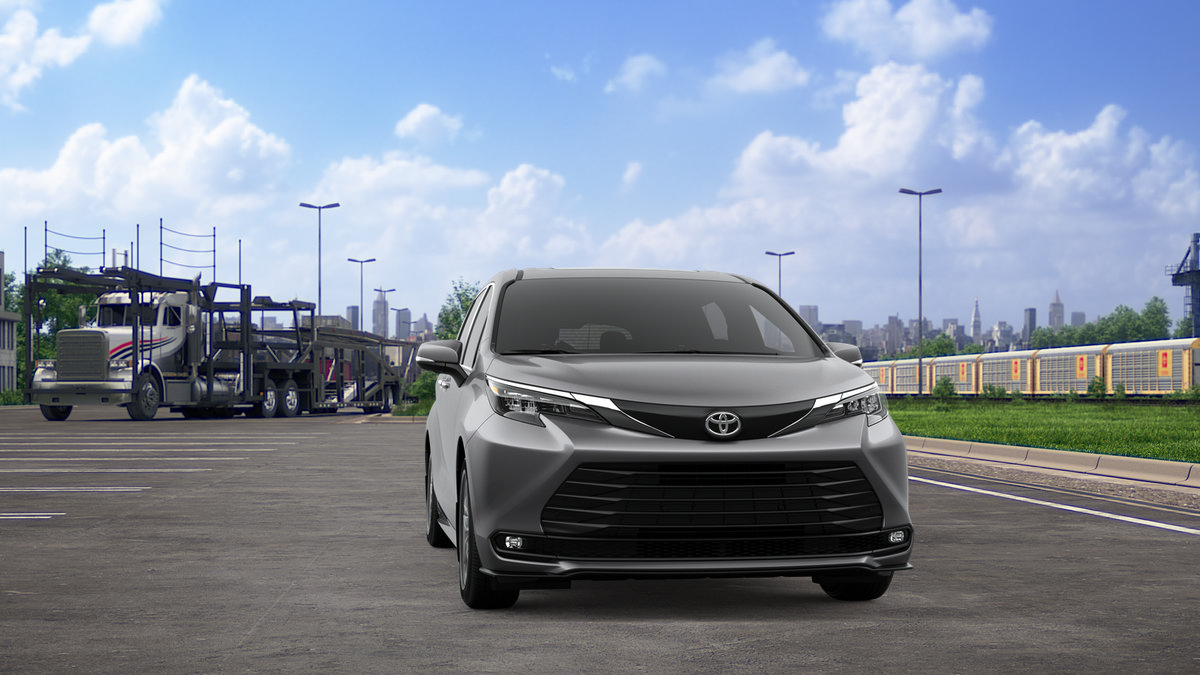 New 2026 Toyota Sienna XLE FWD image 18