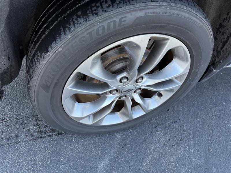 Used 2020 Dodge Durango GT image 17