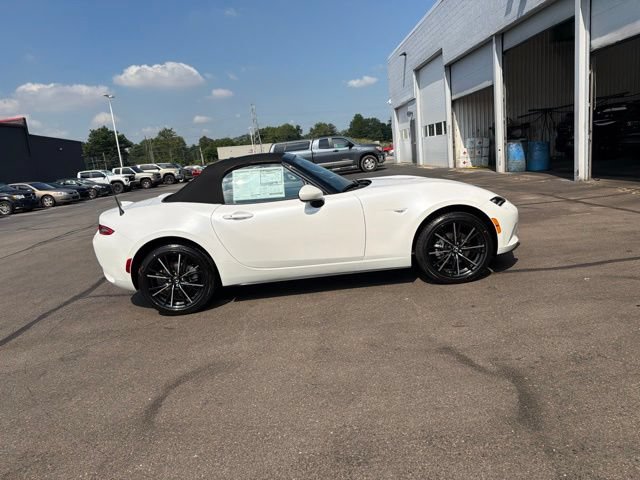 New 2026 MAZDA MX-5 Miata Grand Touring w/ Weather Package RWD image 6