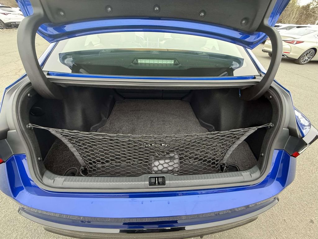 Used 2025 Lexus IS 350 F Sport image 27