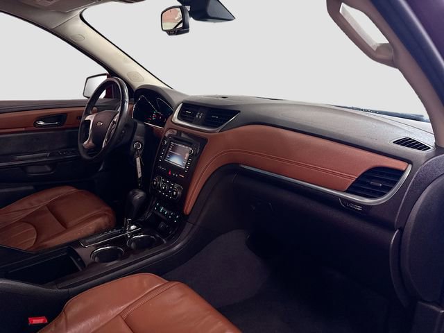 Used 2017 Chevrolet Traverse Premier image 32