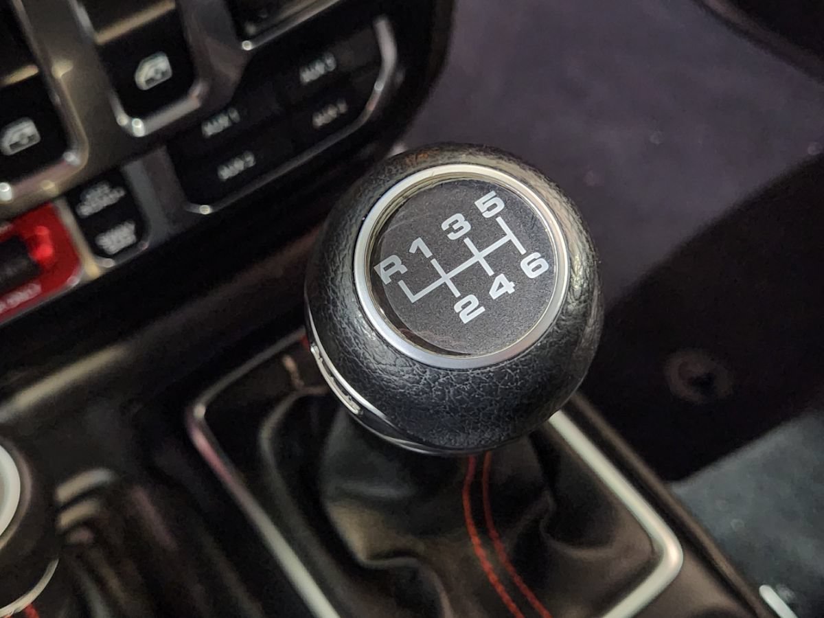 Used 2022 Jeep Wrangler Rubicon AWD/4WD image 38