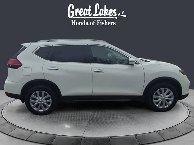 Used 2017 Nissan Rogue S w/ S Appearance Package AWD/4WD image 6