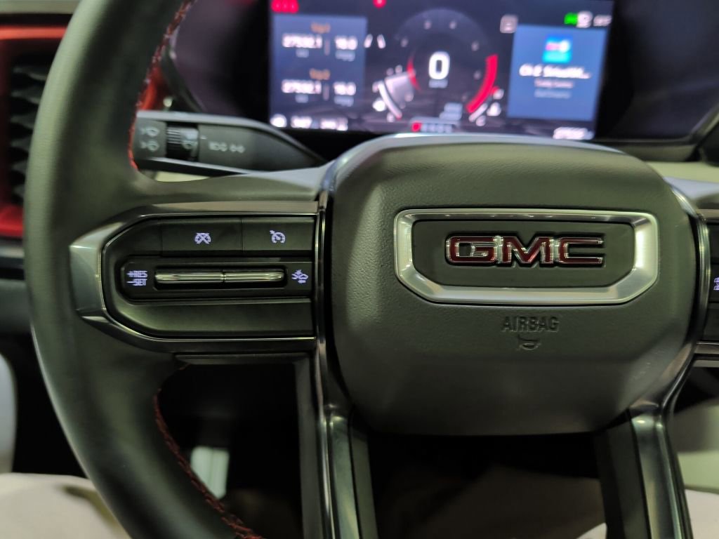 Used 2024 GMC Canyon AT4X image 26