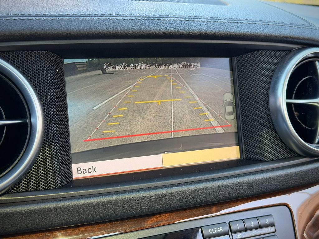 Used 2013 Mercedes-Benz SL 550 image 28