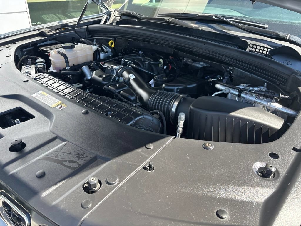 Used 2021 Jeep Grand Cherokee L Limited AWD/4WD image 22