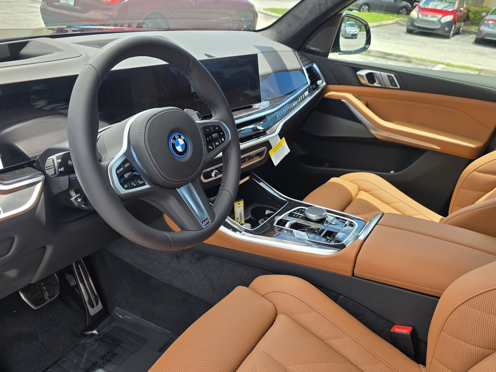 New 2026 BMW X5 xDrive50e w/ M Sport Package AWD/4WD image 17