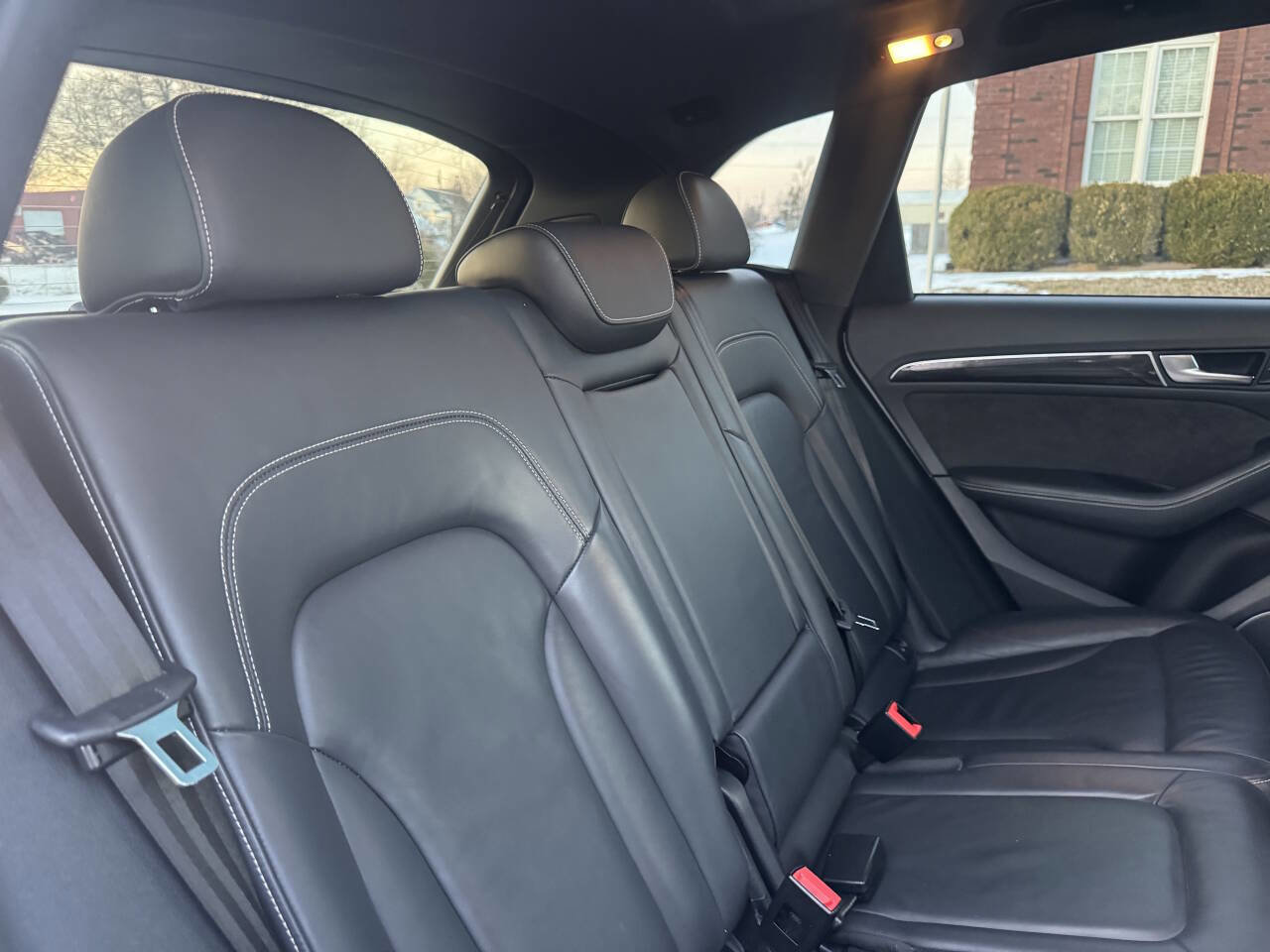 Used 2016 Audi SQ5 Premium Plus w/ Technology Package image 41