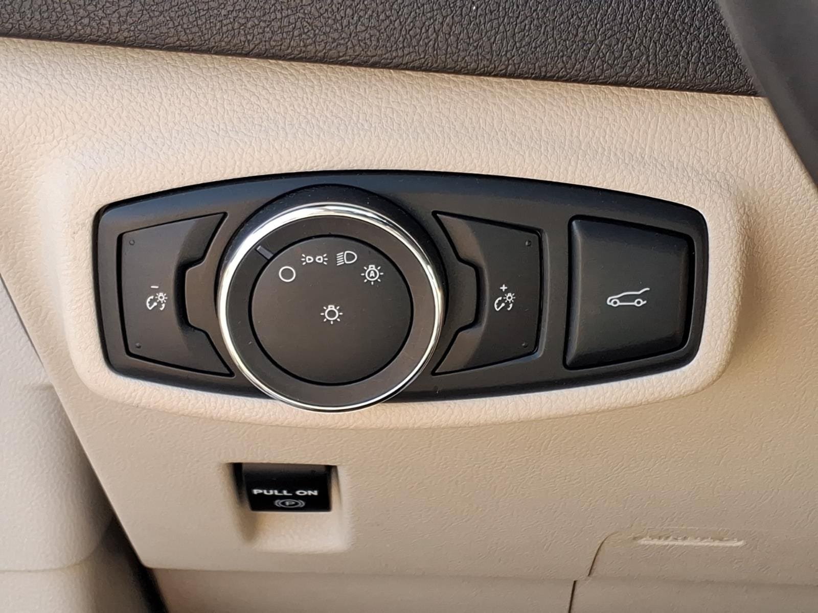 Used 2017 Lincoln MKC Reserve w/ Lincoln MKC Climate Package AWD/4WD image 24