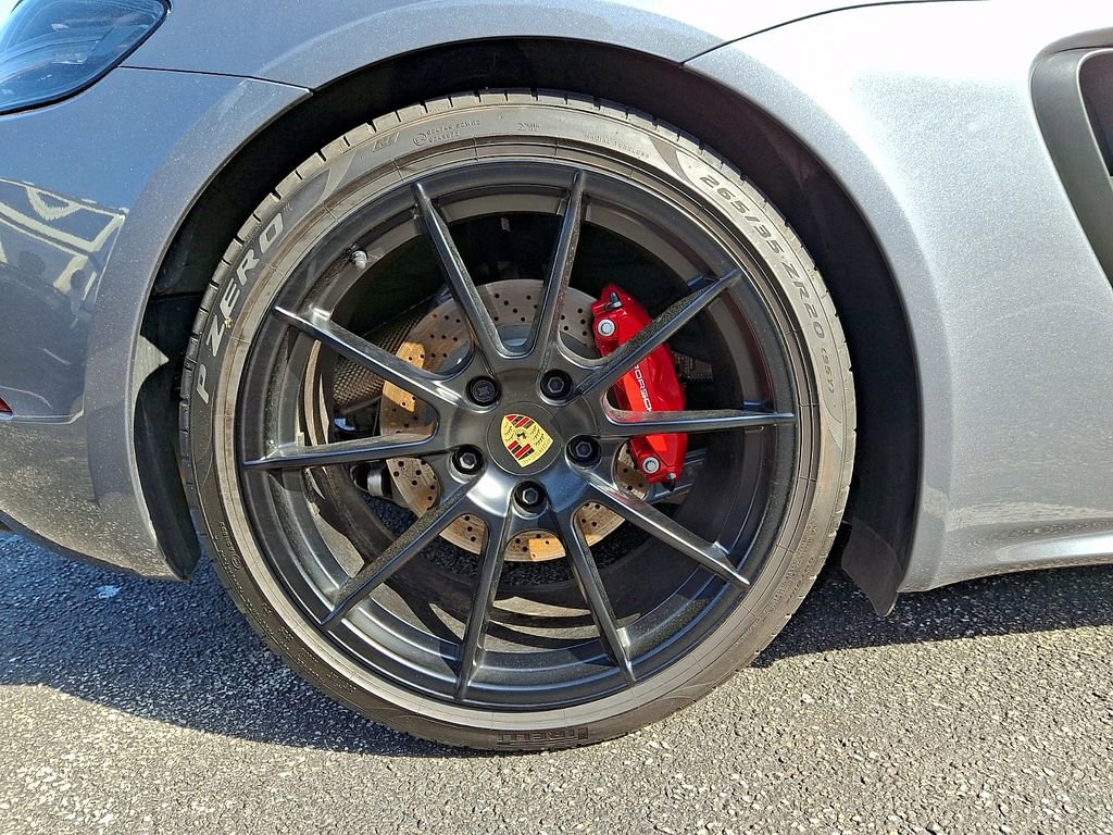 Used 2025 Porsche 718 Cayman GTS image 10