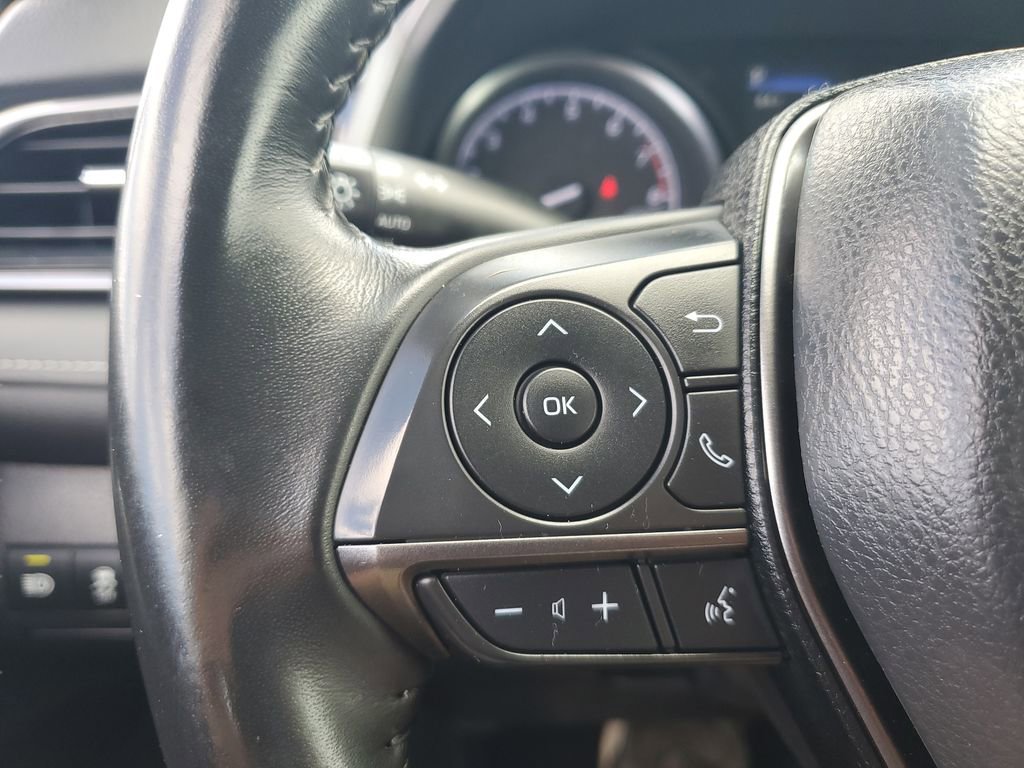 Certified 2023 Toyota Camry SE w/ Convenience Package image 25