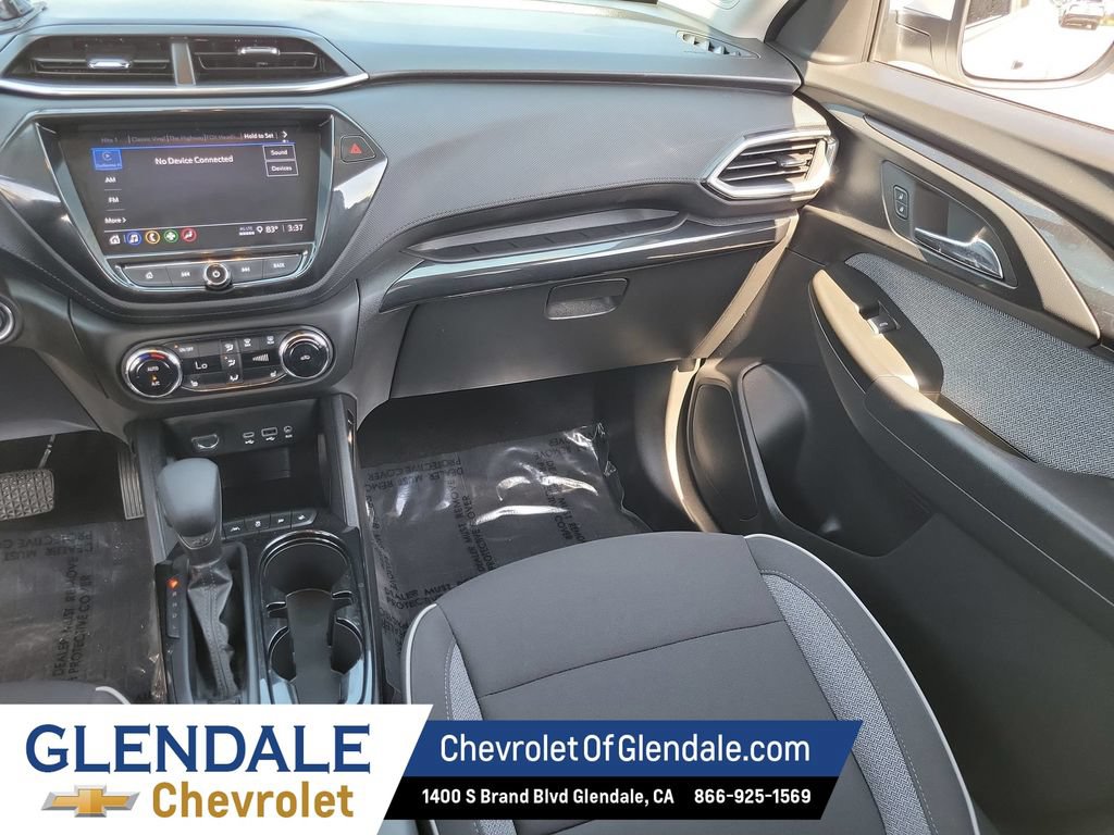 Certified 2023 Chevrolet TrailBlazer LT w/ Convenience Package FWD image 24