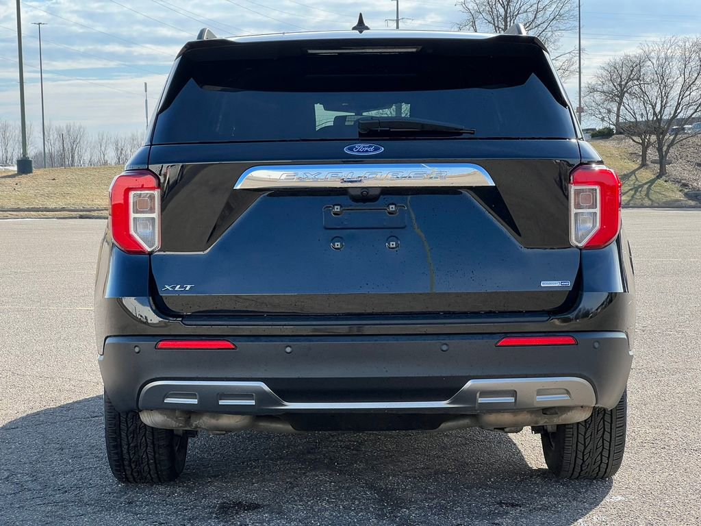 Used 2020 Ford Explorer XLT w/ Equipment Group 202A image 45