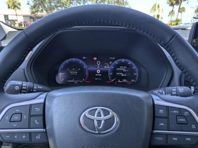 New 2026 Toyota Grand Highlander Limited image 33