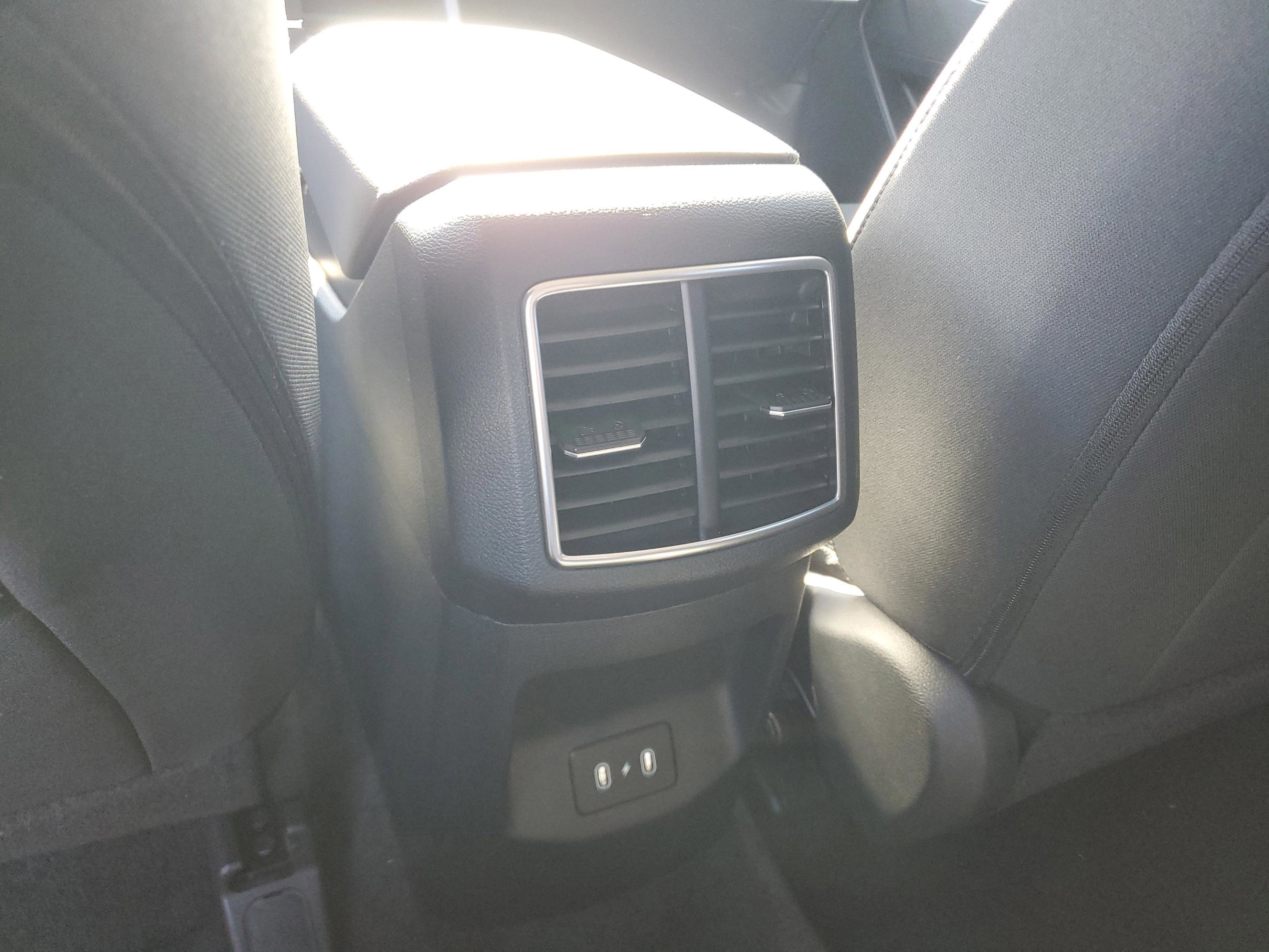New 2026 Kia Sportage LX FWD image 12