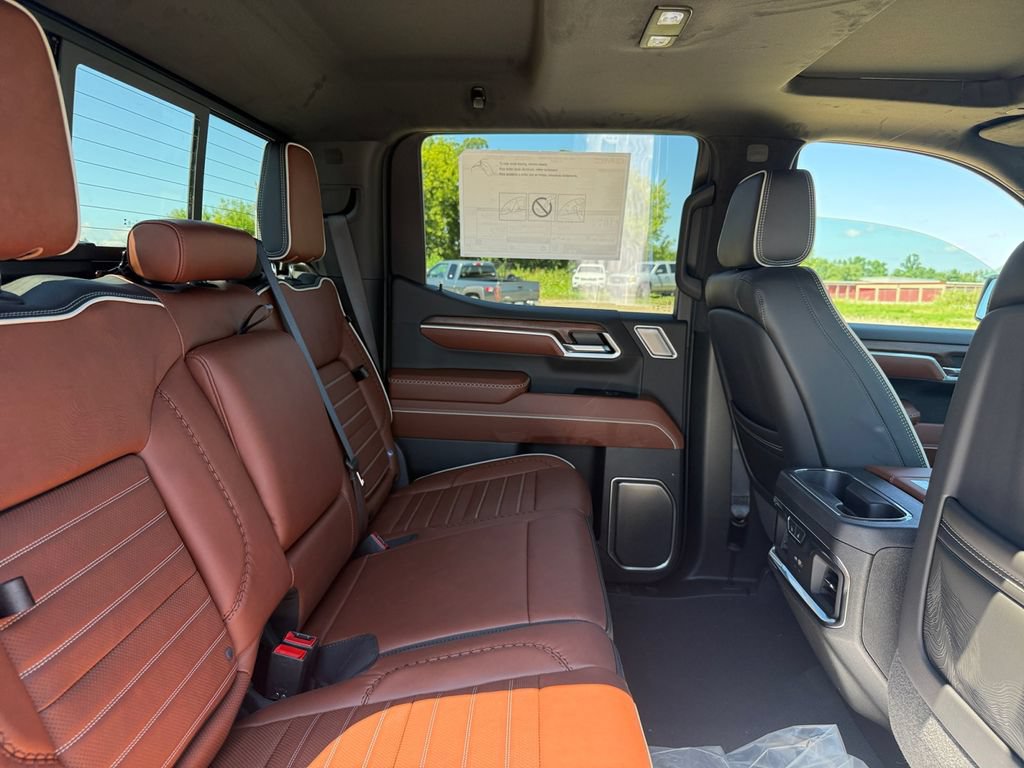 New 2026 GMC Sierra 1500 Denali Ultimate w/ LPO, Black Badging Package AWD/4WD image 34